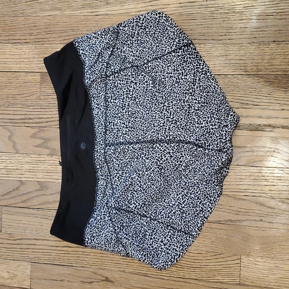 Athleta Shorts - Picture 2 of 5